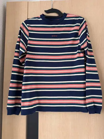 BEAMS BOY 네이비 스트라이프 긴팔 티셔츠