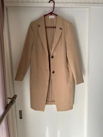 PLST 새상품급 베이지 롱 코트