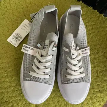 그레이 슬립온 스니커즈