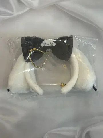 산리오 시크릿 미니 머리띠 시나몬 봉제 인형 프릴