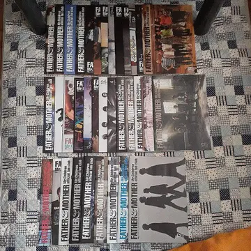 FATHER & MOTHER 61-95 기념품 세트