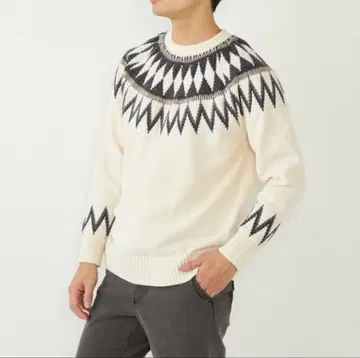 아이보리 노르딕 무늬 스웨터