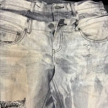 데미지 가공 그레이 슬림핏 데님