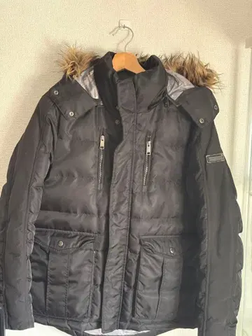 Armani Exchange A|X 다운 자켓 블랙