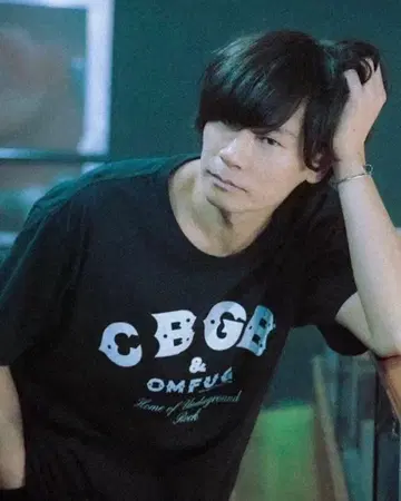 카와카미 요헤이 착용 CBGB T셔츠 M 사이즈
