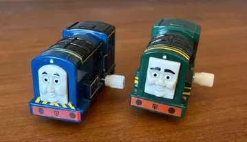 토마스 캡슐 프라레일 시드니 팩스턴