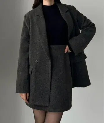 [ 미사용 새상품 ] 셋업 S 헤링본 테일러드 자켓 + 미니 스커트