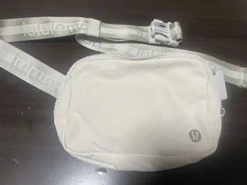 lululemon 바디 백
