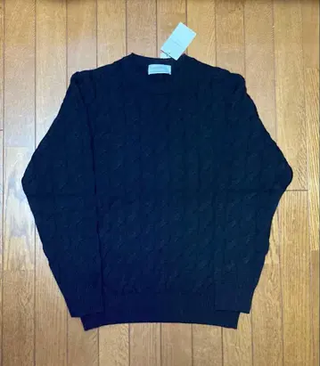 Tomorrowland 슈퍼 파인 램스울 케이블 블랙