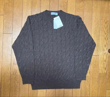 Tomorrowland 슈퍼 파인 램스울 케이블 크루넥