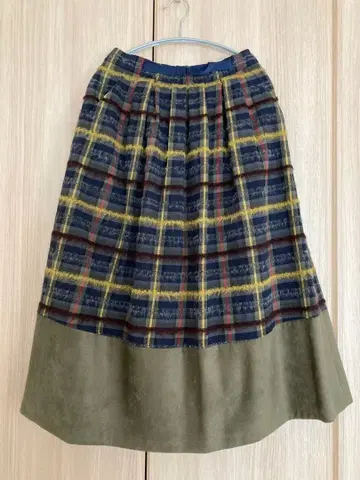 [미사용품] 센소유니코 Dw2R 스커트