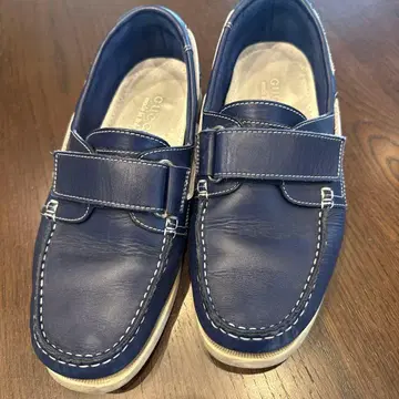 네이비 가죽 모카신 신발