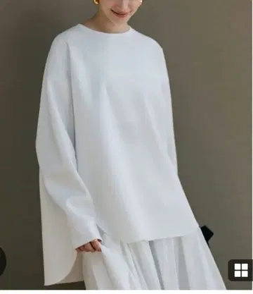 미사용 새상품 pois 포와 marshmallow pullover 화이트