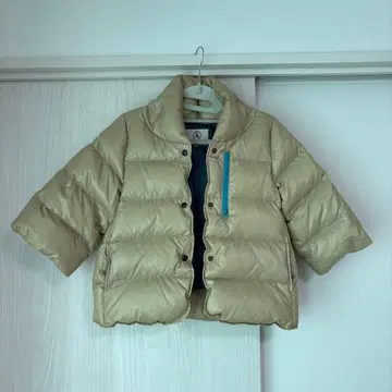 AIGLE 베이지 숏 다운 자켓