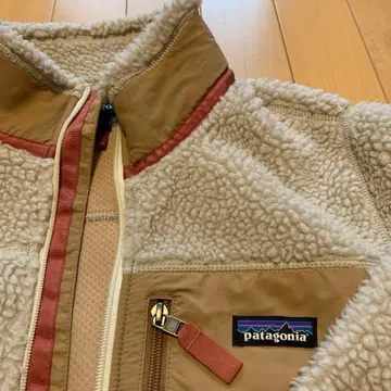 patagonia 플리스 자켓 L 사이즈 베이지
