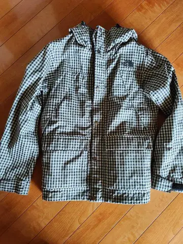 The North Face 체크 무늬 스쿱 자켓