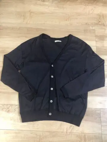 UNITED ARROWS 네이비 V넥 가디건