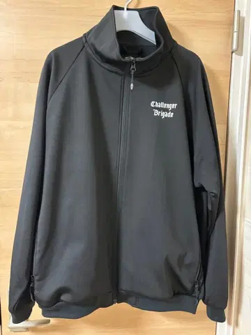 CHALLENGER ZIP UP WARM CORE L 사이즈