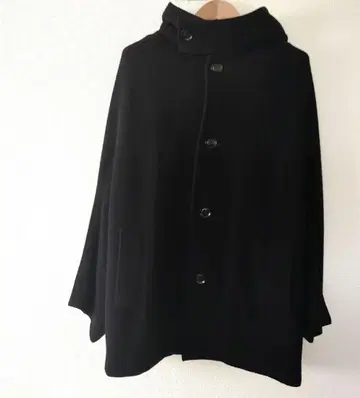 후드 부착 울 코트