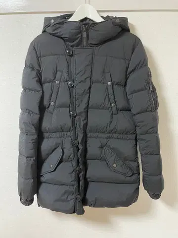 타트라스 다운 자켓