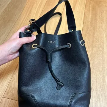 FURLA 블랙 숄더백