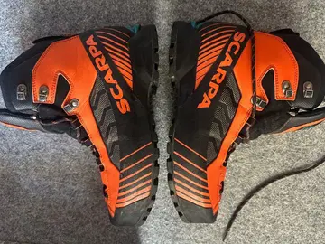 SCARPA 등산화 오렌지/블랙