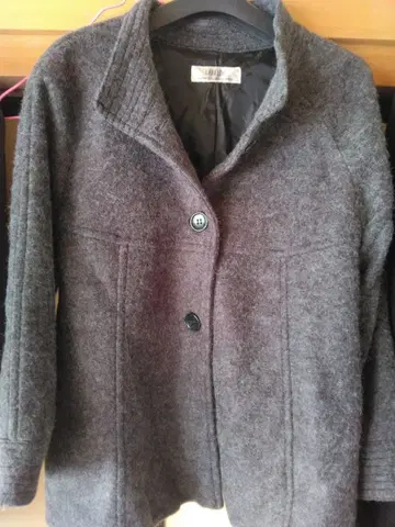 그레이 테일러드 자켓 M 사이즈 LABELDA