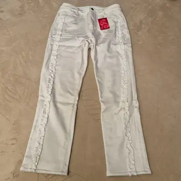 새상품 안드라브 속기모 프릴 부착 화이트 팬츠