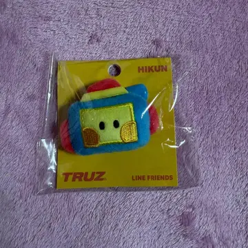 TRUZ HIKUN 배지