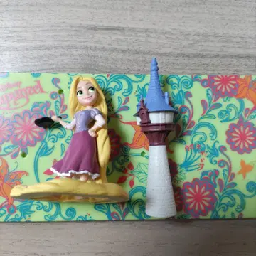 라푼젤 피규어와 탑 세트