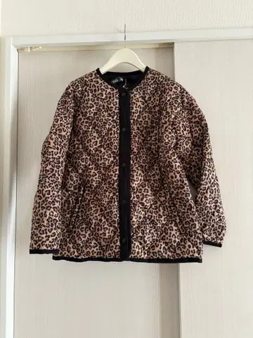 TAION Spick 별주 퀼팅 블루종 카멜