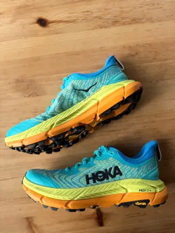 호카 마파테 스피드4 25.5cm 레일 러닝화