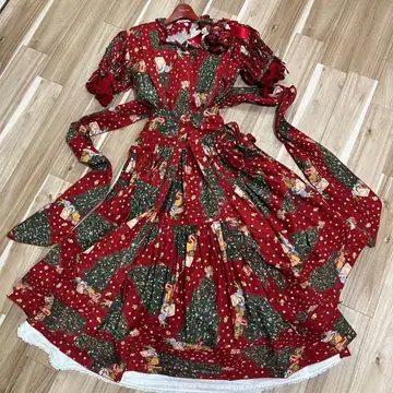 원더풀 월드 크리스마스 트리 원피스 멜빵치마