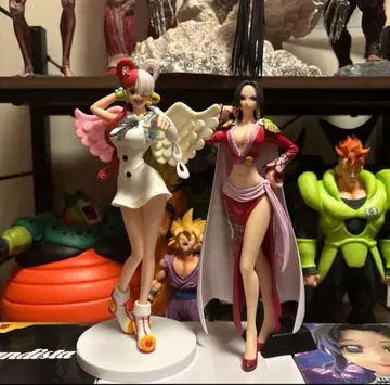 원피스 피규어 우타 핸콕 2체 세트