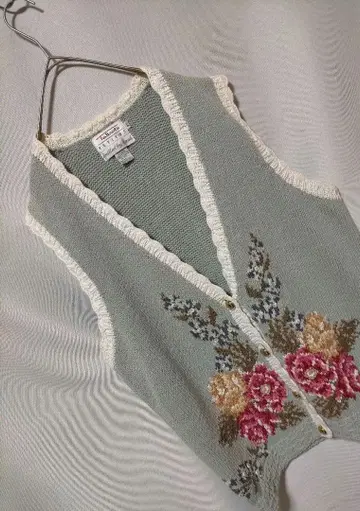 90s VINTAGE 손뜨개질 입체 3D 오버 사이즈 골드 버튼