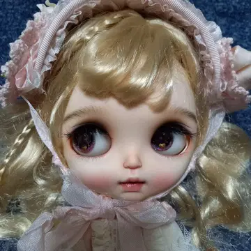 커스텀 브라이스 해외 작가님 텐잔 유키님?