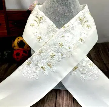 예복 등에 행운을 부르는 디자인으로 화려한 자수 장식용 깃 일본제 새상품