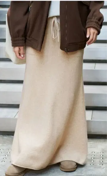 FRAMeWORK 압축 울 스커트 베이지 38