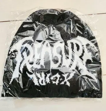 TREASURE 니트 모자 미사용