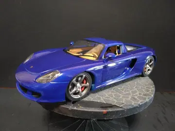 타미야 1/24 포르쉐 까레라 GT 도색 완료 완성품