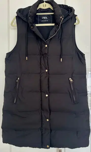 ZARA 후드 부착 블랙 충전솜 롱 베스트 M