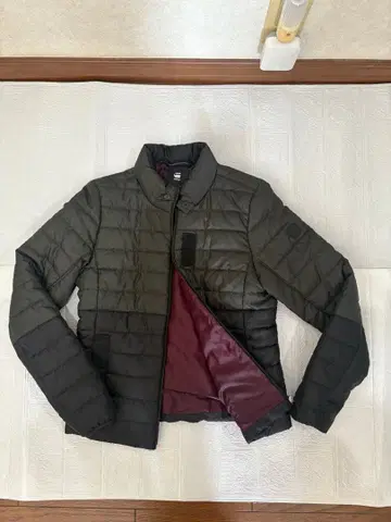 새상품급 지스타 로우 다운 자켓