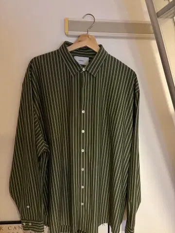 KANEMASA +81 올리브 그린 스트라이프 셔츠 사이즈 3