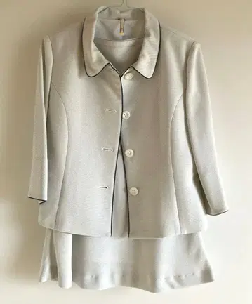 정장 세트 자켓과 스커트 11R