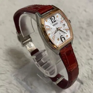 [전파 솔라 새상품급] SEIKO 세이코 여성용 1B22-0BC0