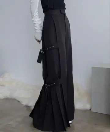 VACANCY 사이드 벨트 플리츠 슬랙스 팬츠 L