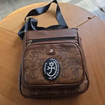 CASTELBAJAC 숄더백 브라운