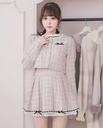 pium 코튼 프릴 트위드 자켓 스커트