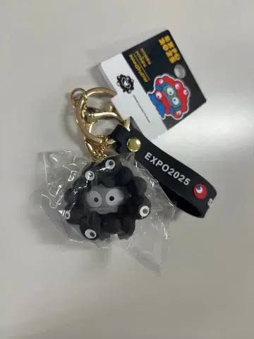 EXPO2025 산리오 블랙 미야쿠미야쿠 한교동