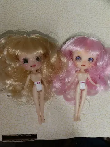 커스텀 인형 2체 세트 금발 핑크
